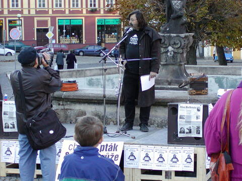 Senátní volby, Cheb 2002 – fotka 13