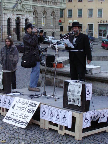 Senátní volby, Cheb 2002 – fotka 7