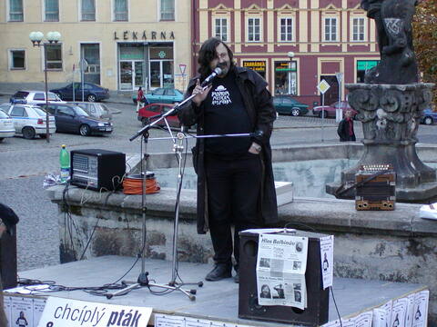 Senátní volby, Cheb 2002 – fotka 6